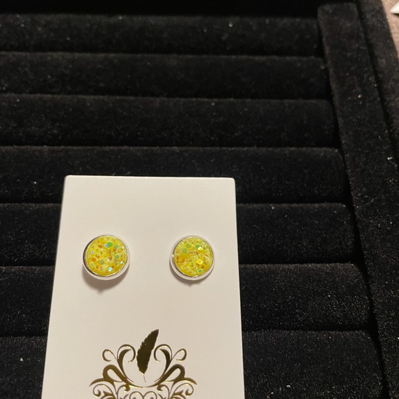 Druzy earrings in 8 mm or 12mm - Picture 5 of 8